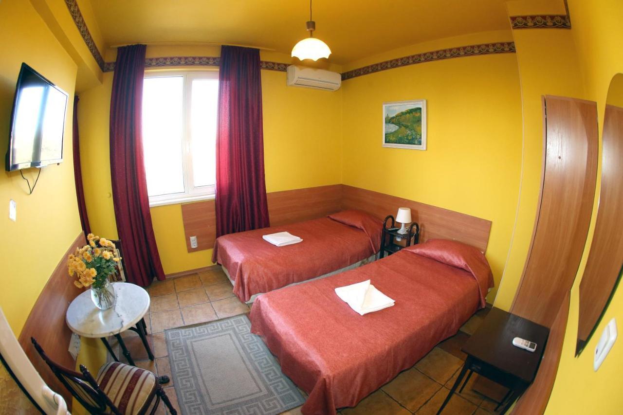 Colored House Apartments 소피아 외부 사진